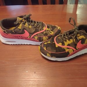 Jacquard camo Nike Air Max (size 8)